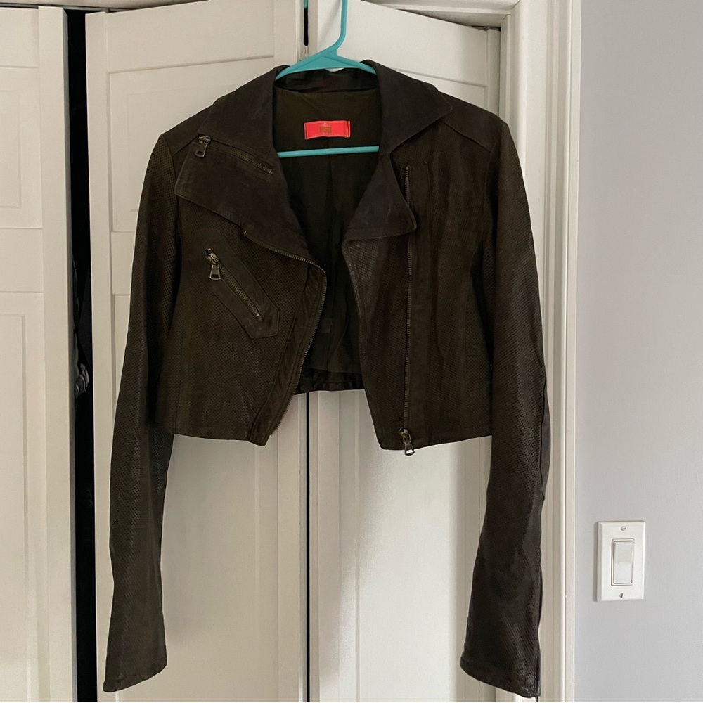 Cropped leather jacket with elbow patches
